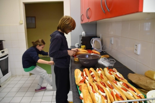 je libo bageta caprese?