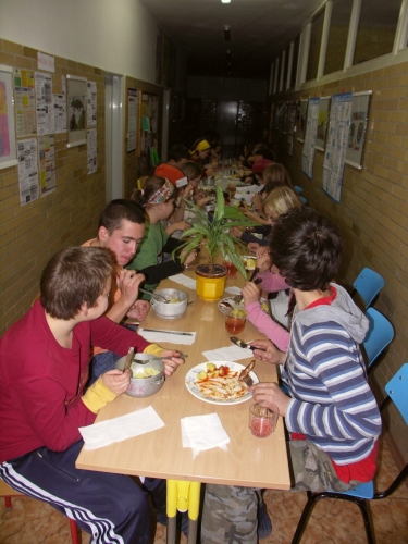 Vpravo VIP a vlevo PTP