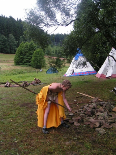 Bez nože udělat ostrý hrot je dřina