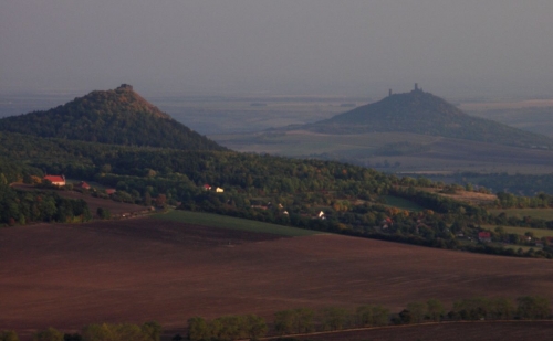 Košťál a Házenburg.