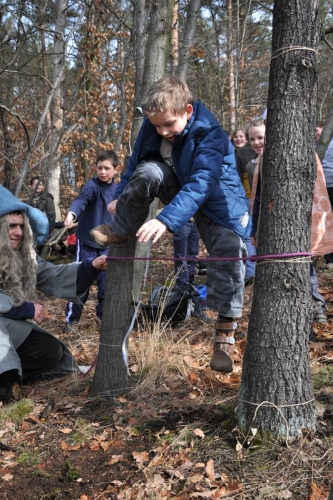 Přelez, přeskoč, ale nepodlézej.