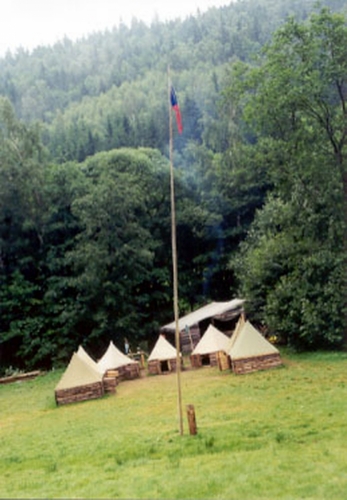 Stožár nakřivo (1998)
